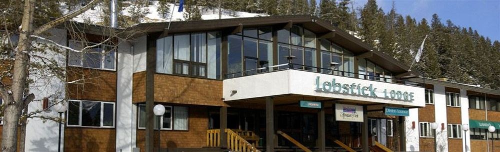 LOBSTICK LODGE