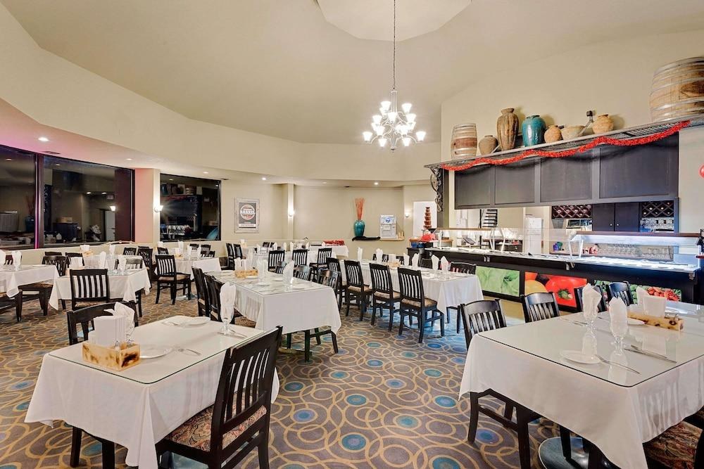 RAMADA INN KAMLOOPS photo 4