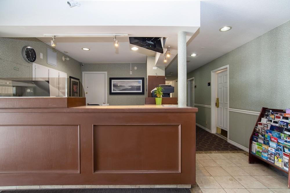 SANDMAN INN & SUITES KAMLOOPS photo 2