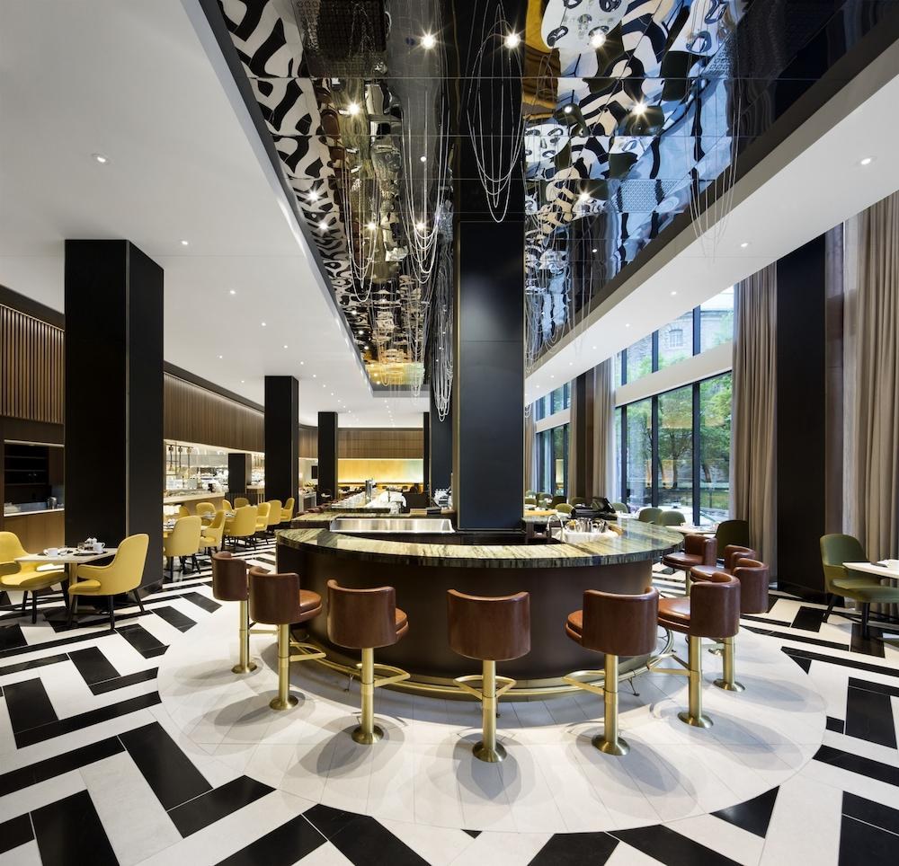 FAIRMONT THE QUEEN ELIZABETH HOTEL photo 3