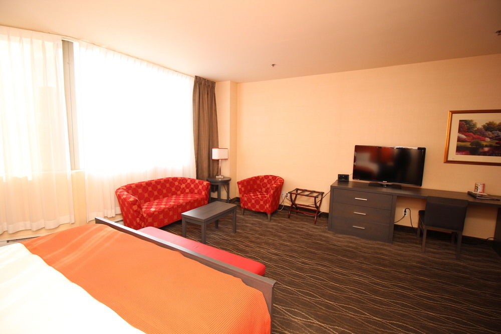HOTEL CHROME MONTREAL CENTRE VILLE photo 1