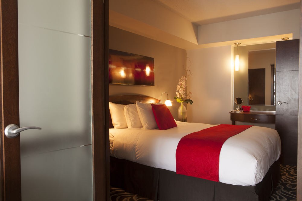 LE SAINT SULPICE HOTEL MONTREAL