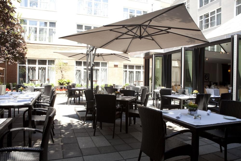 LE SAINT SULPICE HOTEL MONTREAL photo 2