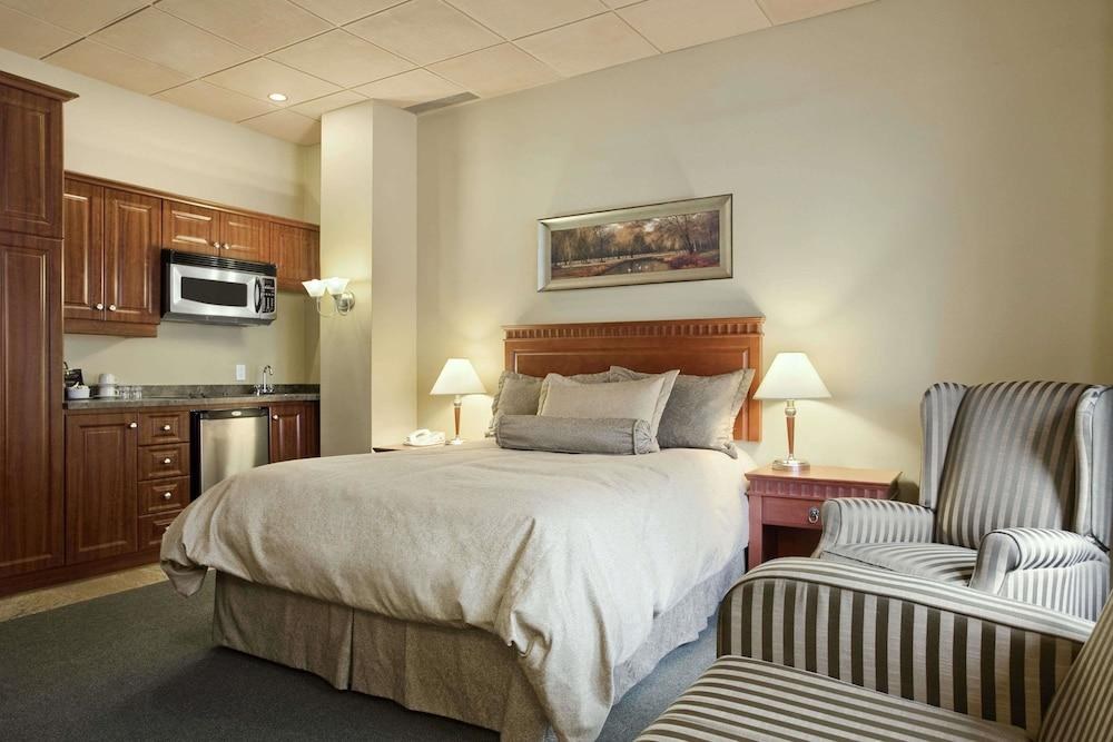 TRAVELODGE MONTREAL CENTRE photo 2