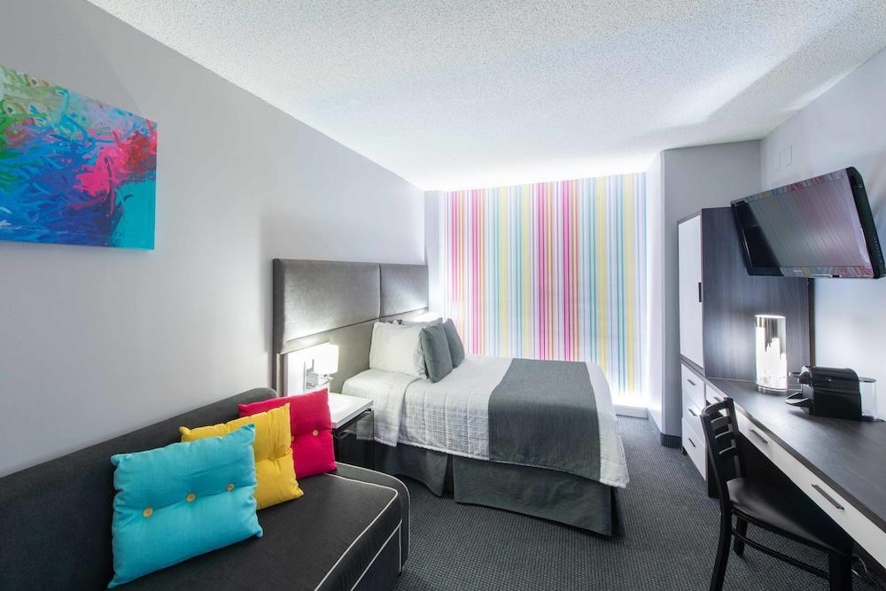 TRAVELODGE MONTREAL CENTRE photo 3