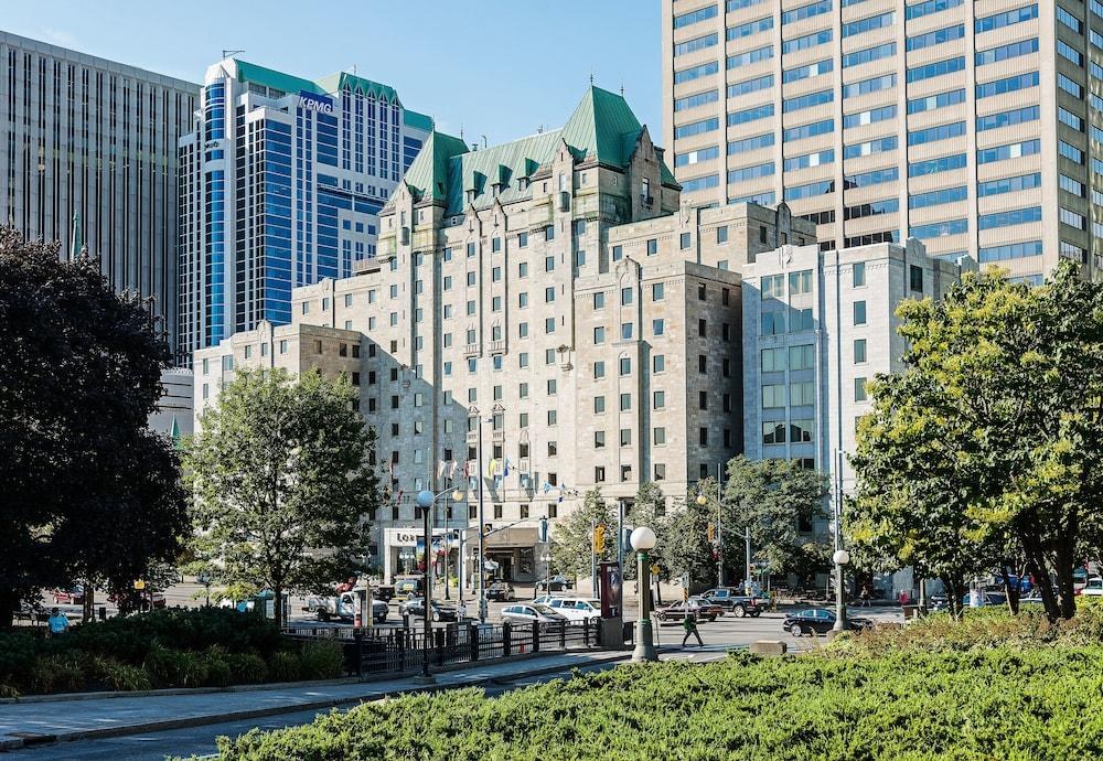 LORD ELGIN HOTEL photo 2