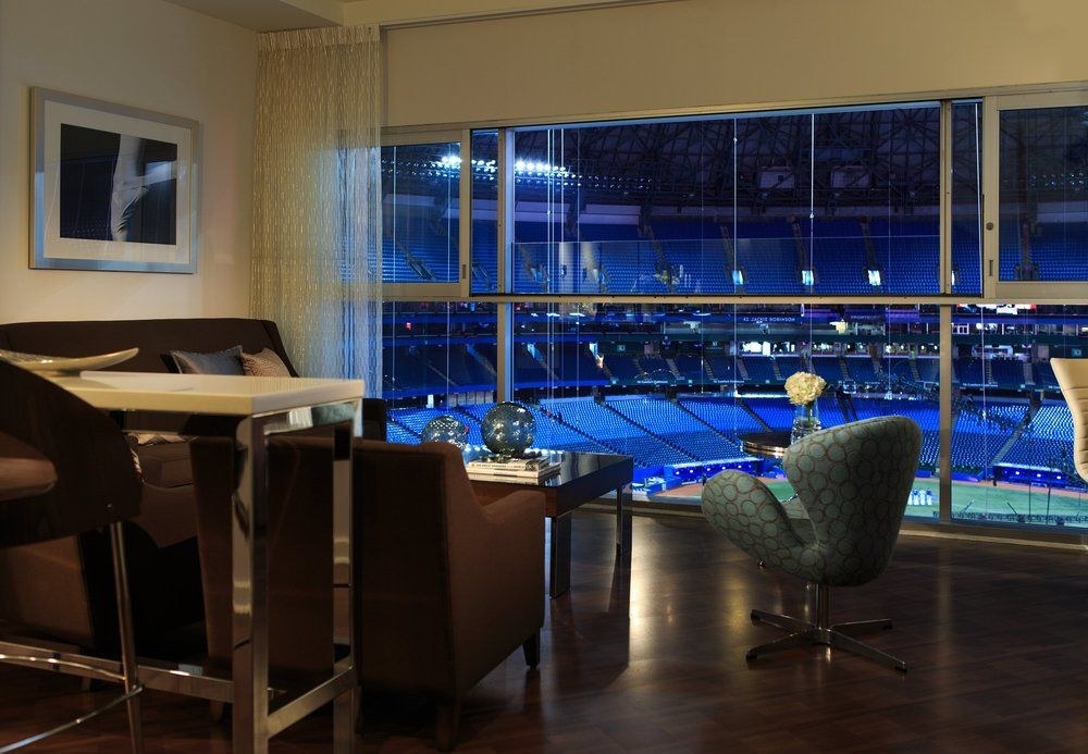 TORONTO MARRIOTT CITY CENTRE (FORMERLY RENAISSANCE) photo 3