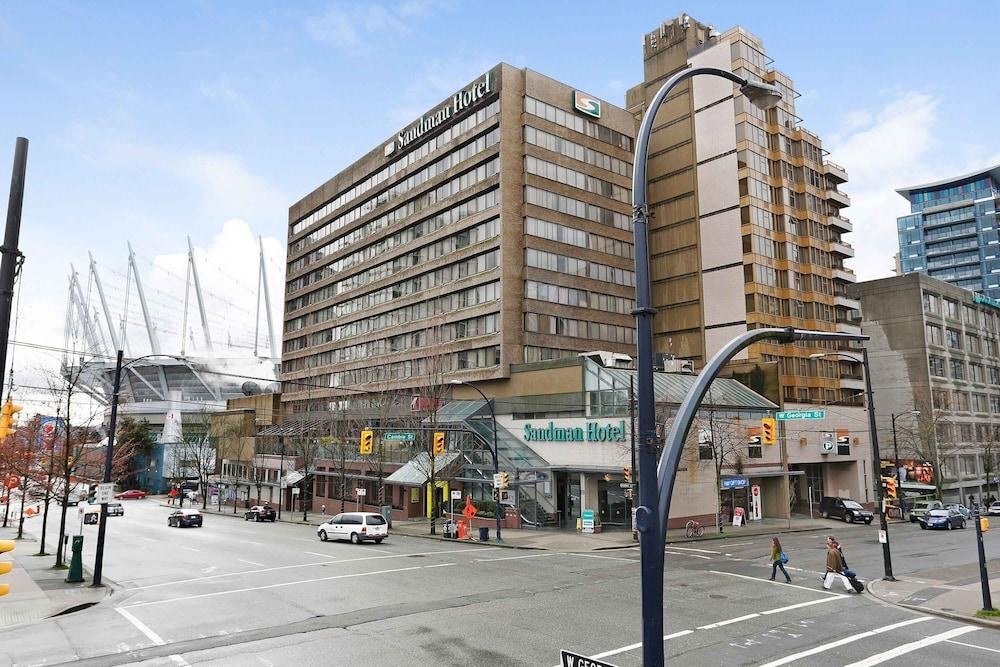 SANDMAN HOTEL VANCOUVER CITY CENTRE photo 3