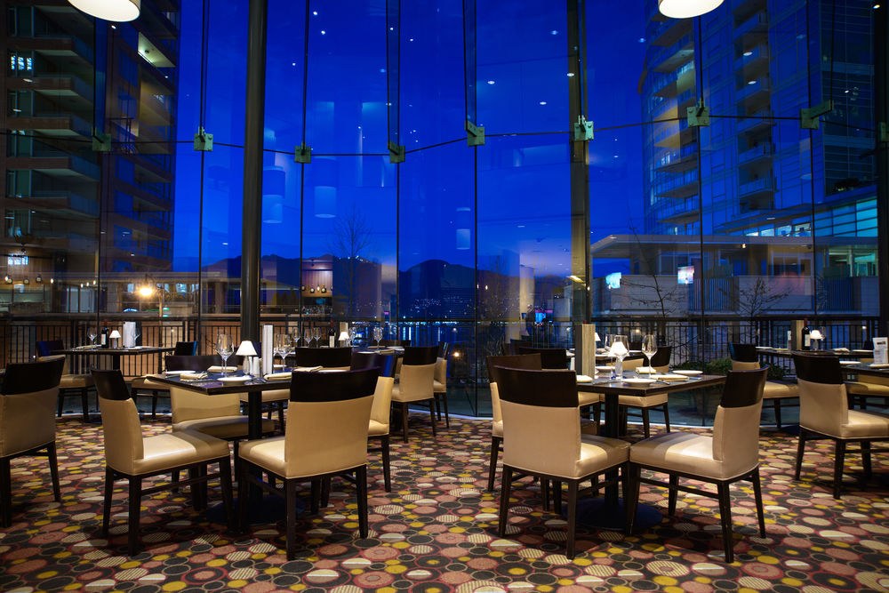 PINNACLE VANCOUVER HARBOURFRONT