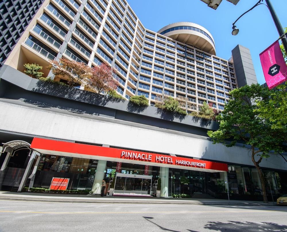 PINNACLE VANCOUVER HARBOURFRONT photo 2