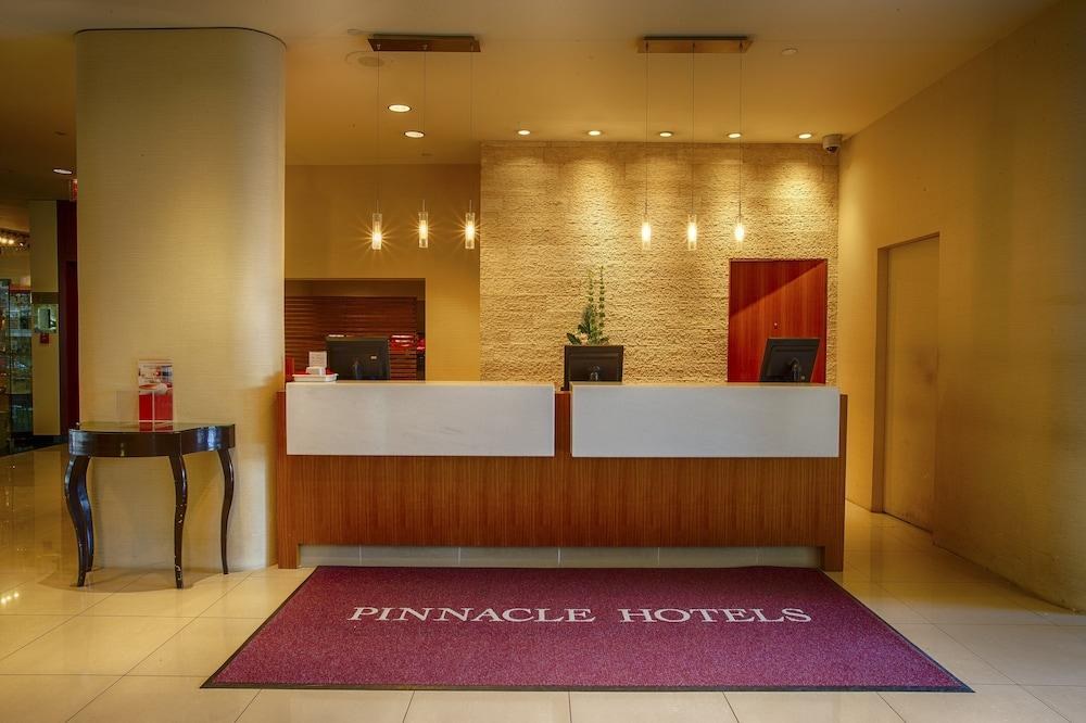 PINNACLE VANCOUVER HARBOURFRONT photo 3