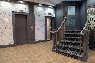 Quality Inn & Suites Downtown Vancouver photo 1