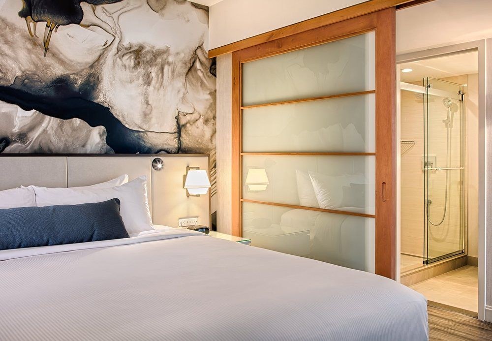 DELTA HOTELS BY MARRIOTT VANCOUVER DOWNTOWN SUITES