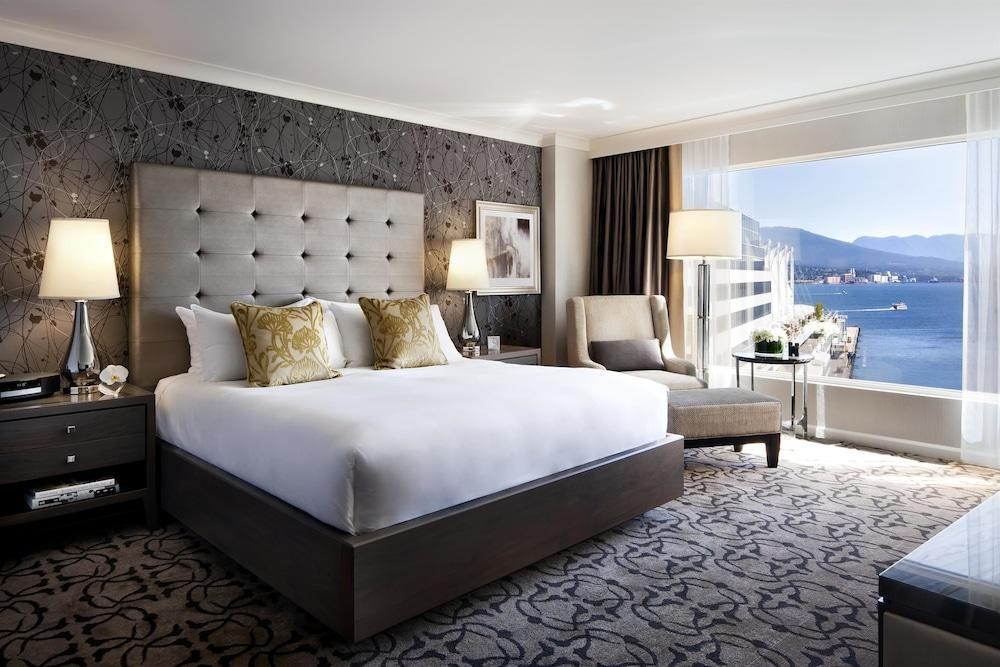 FAIRMONT WATERFRONT photo 3