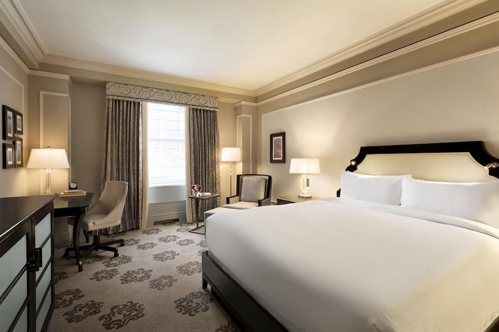 FAIRMONT HOTEL VANCOUVER photo 3