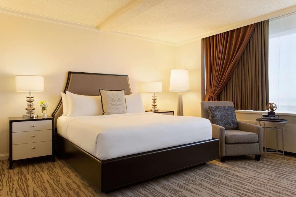 FAIRMONT WINNIPEG photo 4