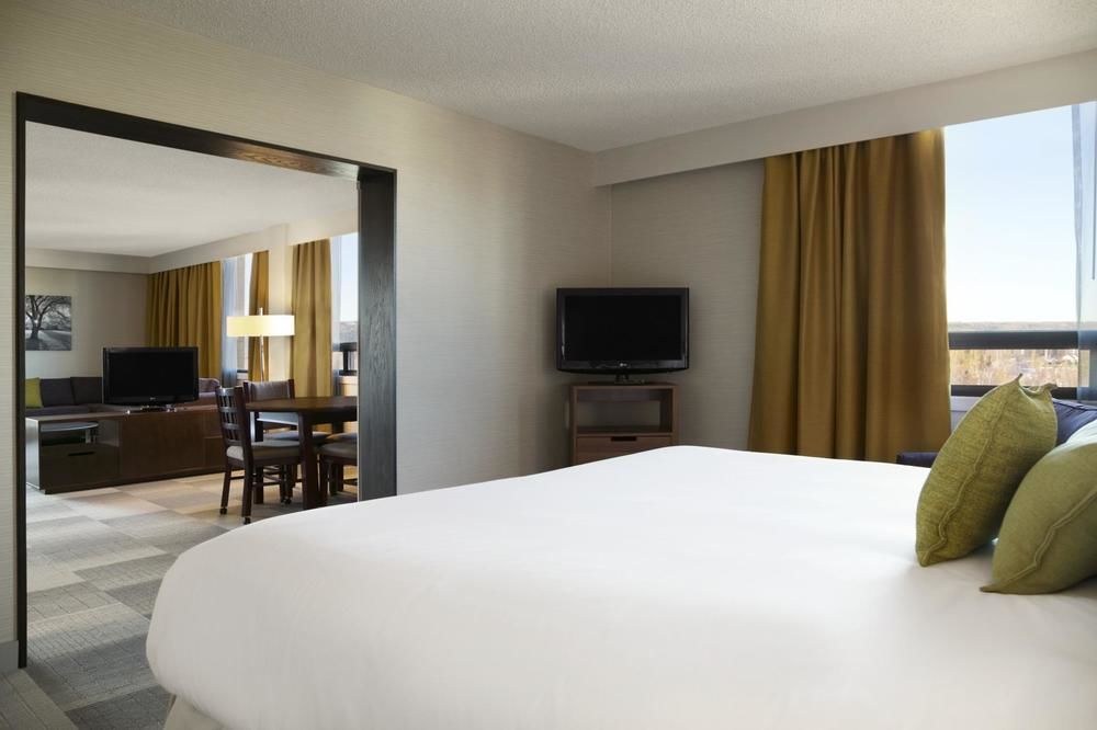 COAST PRINCE GEORGE HOTEL BY APA photo 1
