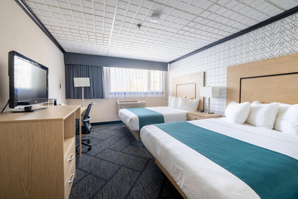 Sternwheeler Hotel & Conference Centre, Trademark by Wyndham photo 3