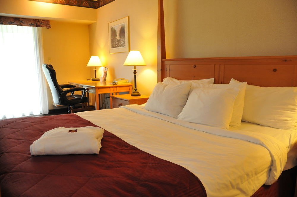 RAMADA PINEWOOD PARK RESORT NORTH BAY photo 1