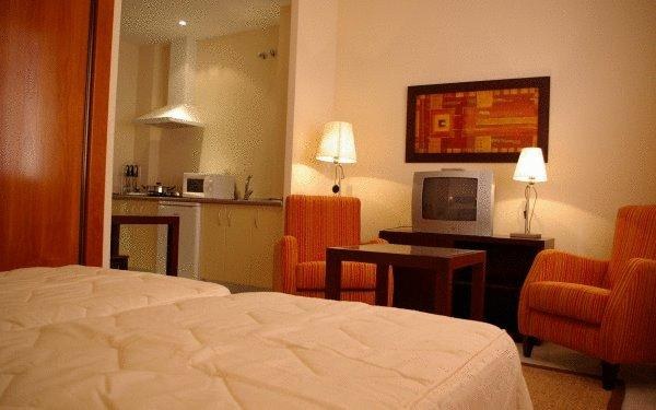 APARTAMENTOS LUX SEVILLA PALACIO photo 4