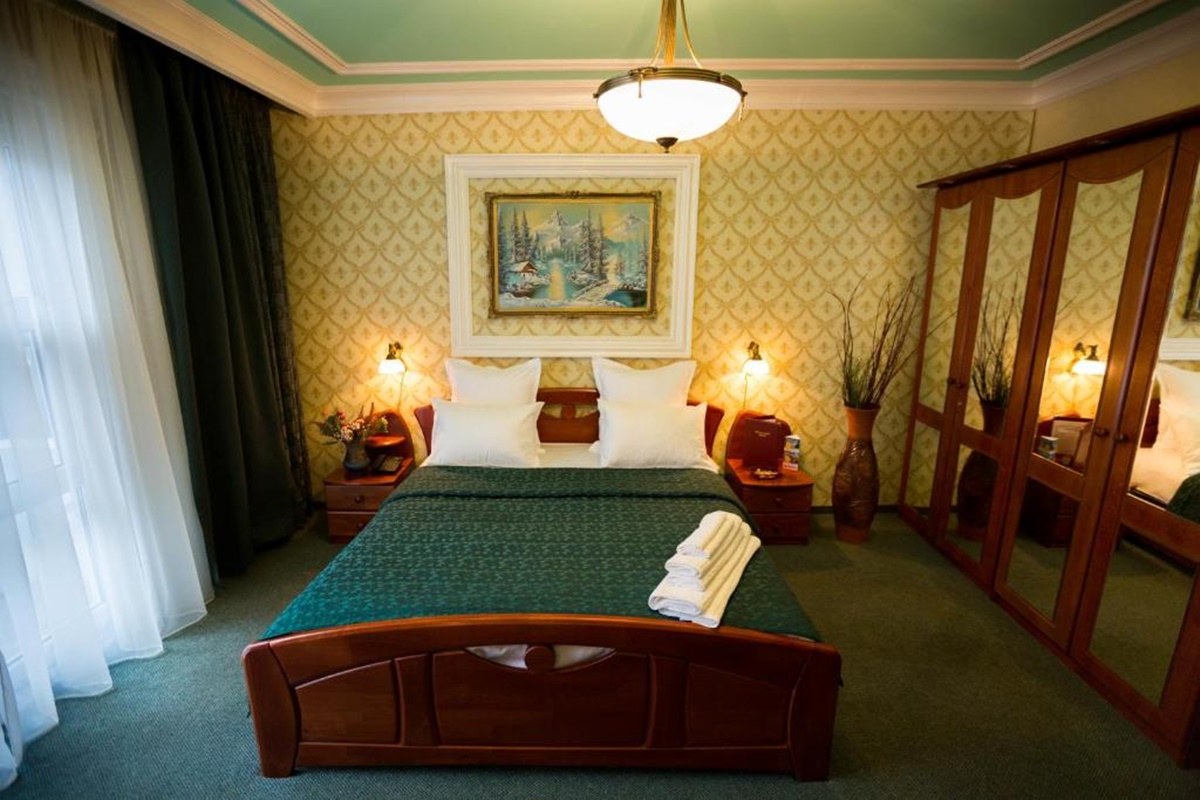 BUCHAREST COMFORT SUITES HOTEL photo 2