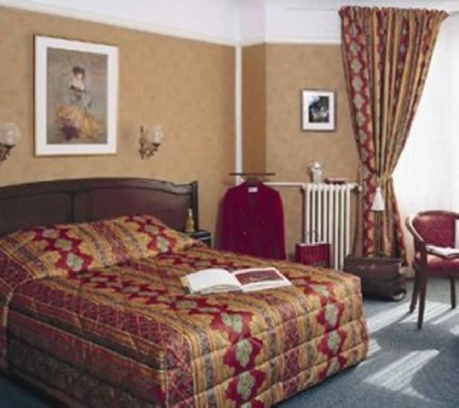 HOTEL ROYAL FROMENTIN photo 1