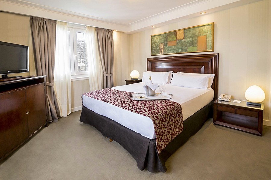 CLARIDGE HOTEL photo 1