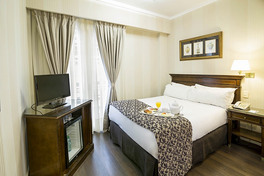 CLARIDGE HOTEL photo 3
