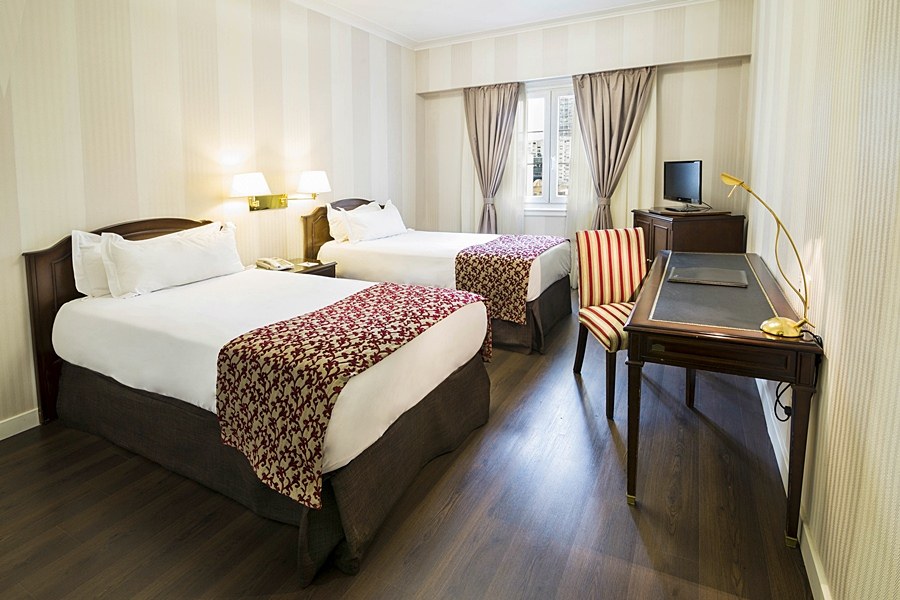 CLARIDGE HOTEL photo 4
