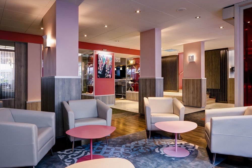 Chromatics Hotel & Restaurant The Hill Club by happyculture