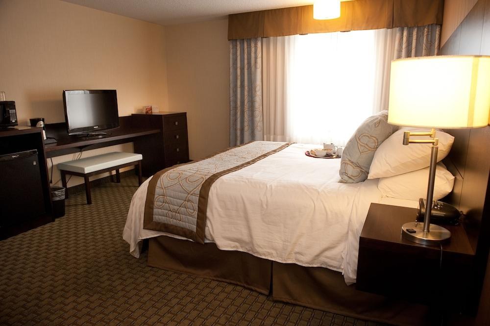 RODD ROYALTY INN photo 2
