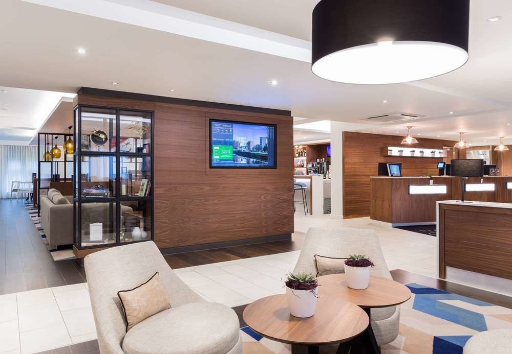 COURTYARD GLASGOW AIRPORT photo 4