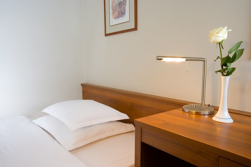 LAGUNA HOTEL photo 2