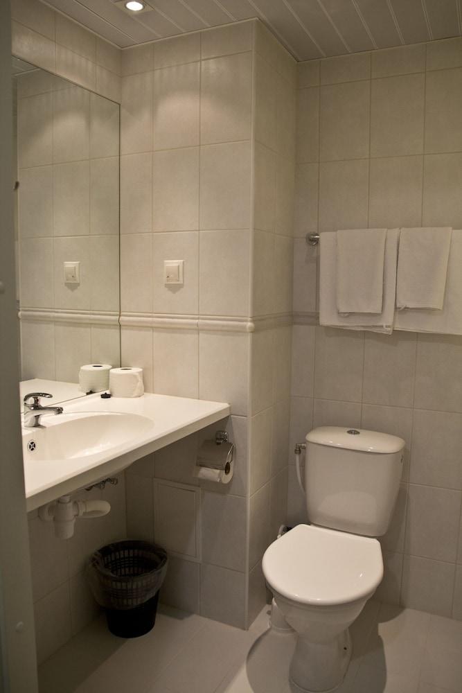 DZINGEL HOTEL photo 3