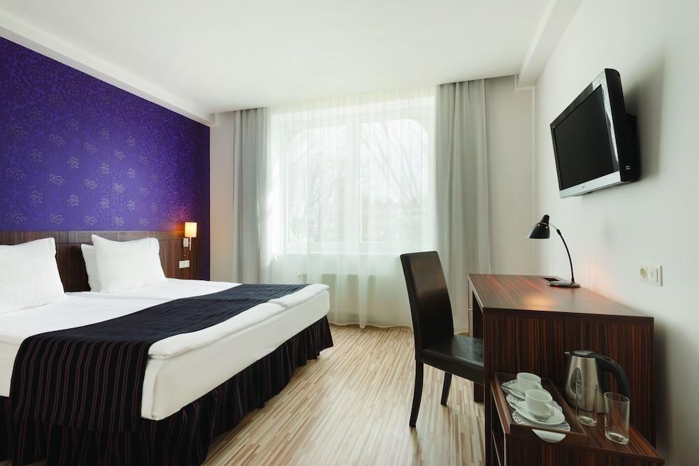 DAYS HOTEL RIGA photo 2