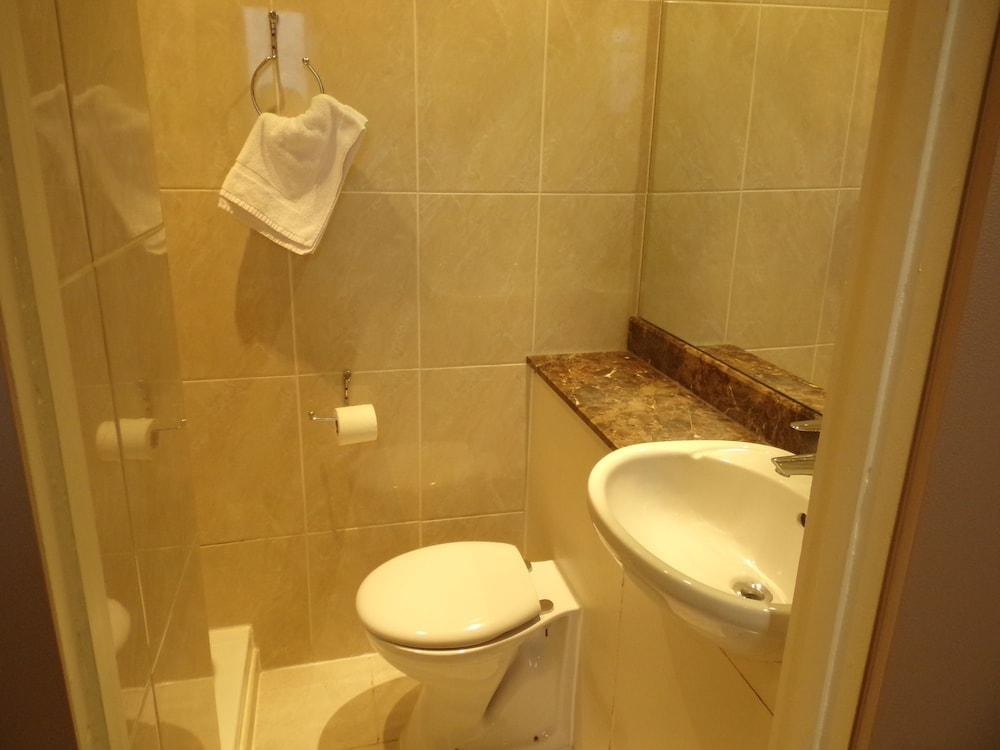 WEDGEWOOD HOTEL photo 4