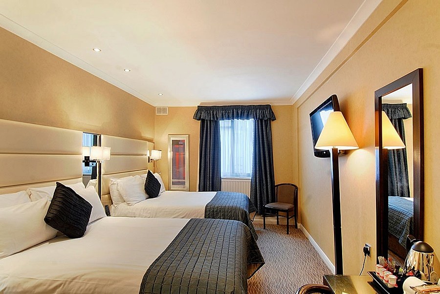 PARK GRAND LONDON HYDE PARK photo 1