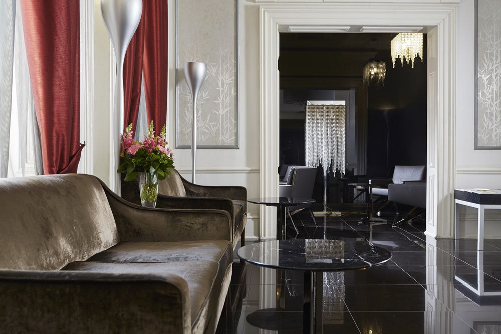 THE QUEEN'S GATE HOTEL photo 1
