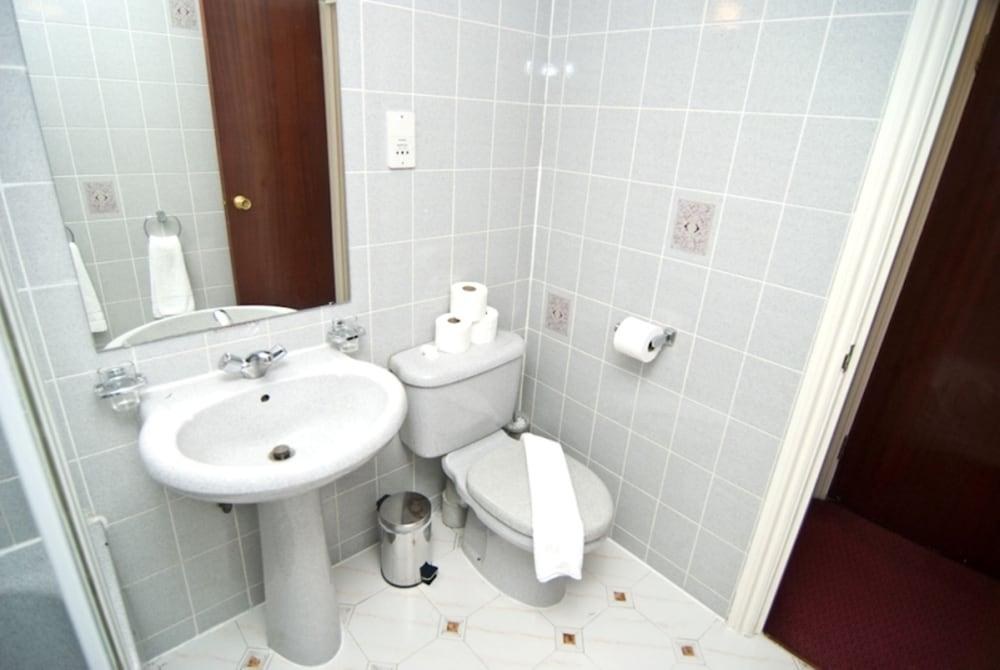 ALEXANDRA HOTEL photo 4