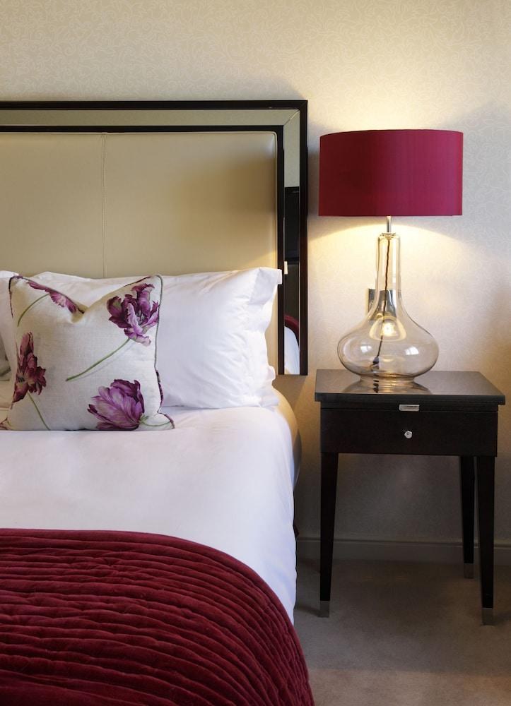 BRISTOL HOTEL photo 4