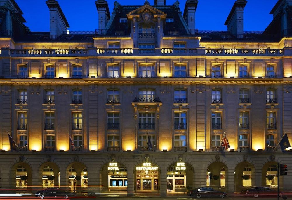 RITZ HOTEL photo 4