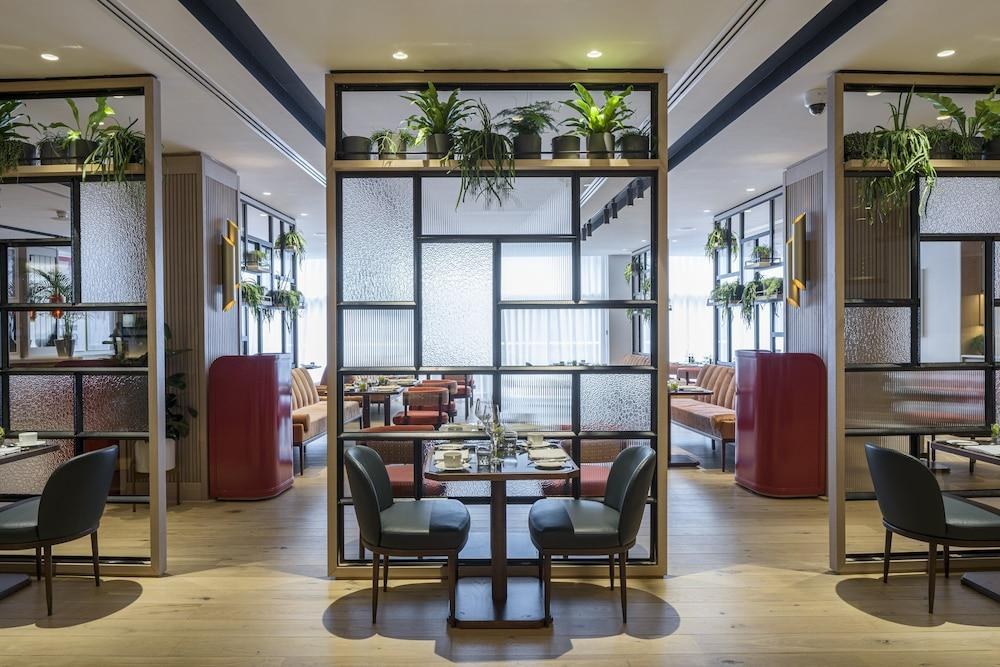 LOWRY HOTEL photo 2