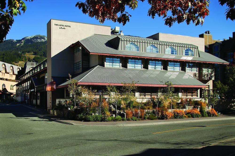 LISTEL WHISTLER HOTEL photo 3
