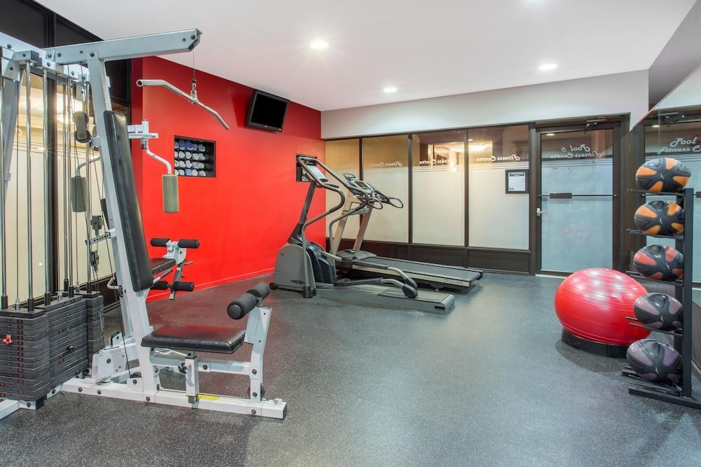 RAMADA KELOWNA HOTEL photo 3