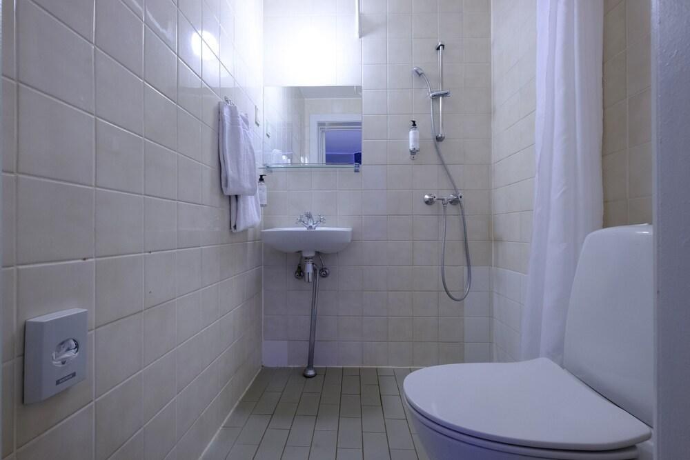 ZLEEP HOTEL CITY photo 2