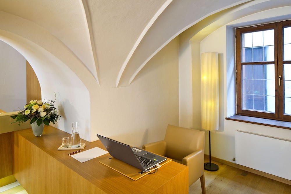 Hotel Maximilian Stadthaus Penz photo 1