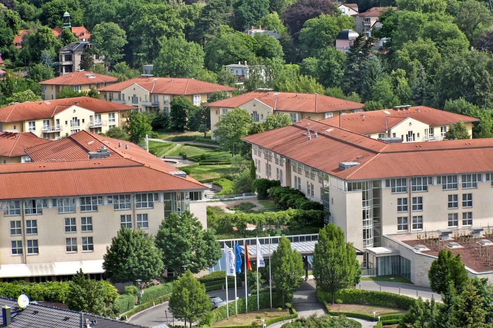 RADISSON BLU PARK HOTEL & CONFERENCE CENTRE photo 3