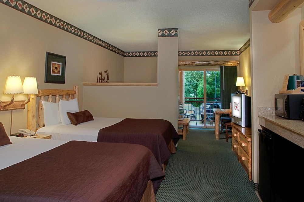 GREAT WOLF LODGE NIAGARA FALLS