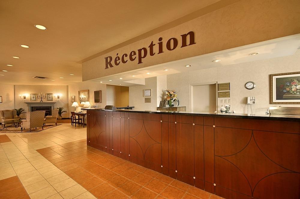 TRAVELODGE BY WYNDHAM MONTREAL AIRPORT photo 3