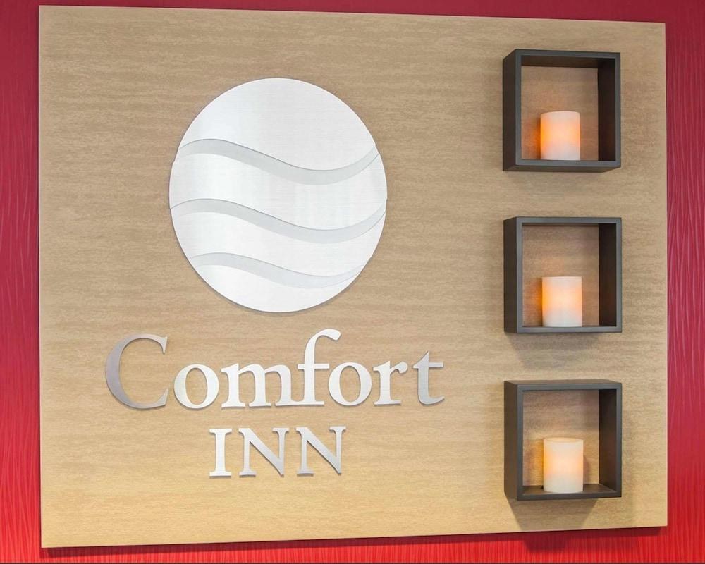 COMFORT INN photo 4